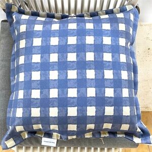 Sets of 2 Outdoor Throw Pillows - Hampton Bay 18" Square Blue and White